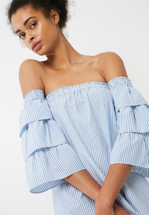 dailyfriday - Tiered sleeve off the shoulder dress
