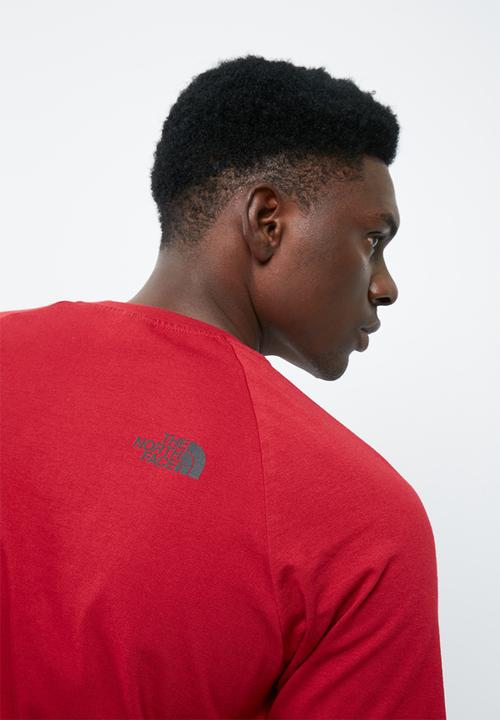 The North Face - Raglan red box tee