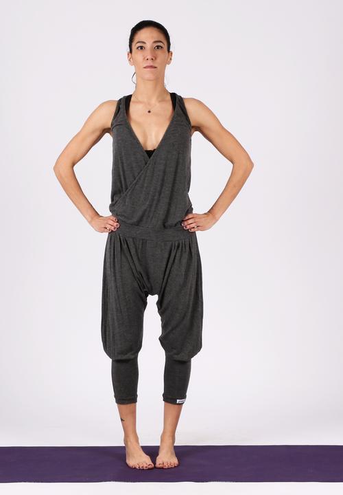 Yoga Utopia - Pretzel Jumpsuit – Grey