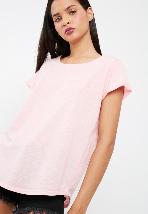 dailyfriday - Scoopneck relaxed tee with turn back cuff