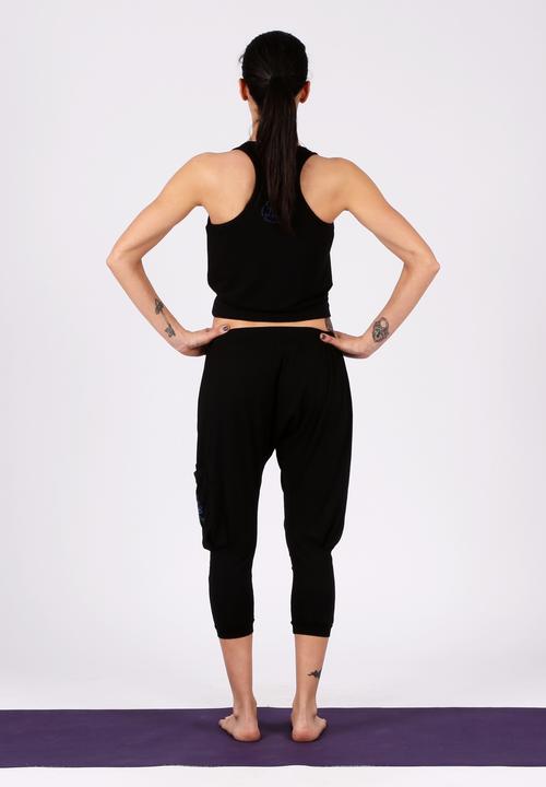 Yoga Utopia - Pretzel Indian Top – Black