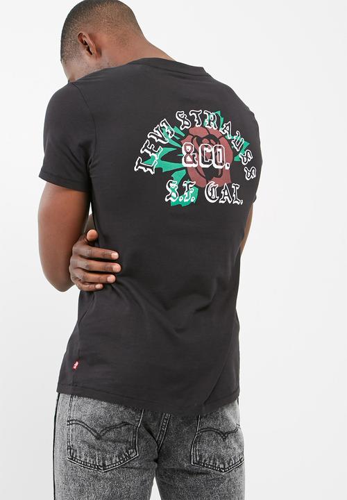 Levi’s® - Graphic set- in neck tee