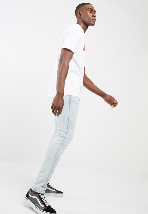 Levi’s® - L8 tee