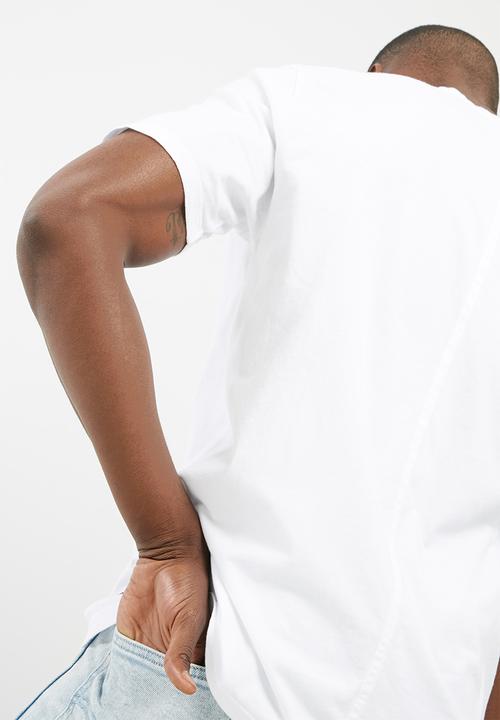 Levi’s® - L8 tee