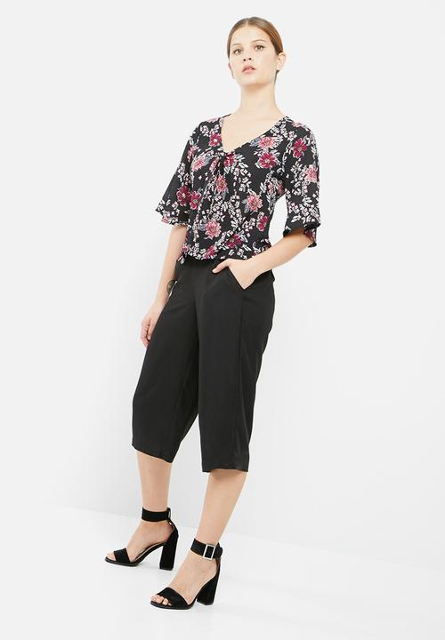 dailyfriday - Floral print knot front blouse