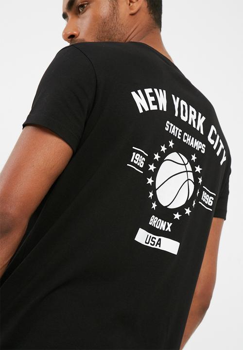basicthread - Printed Crew Neck Tee