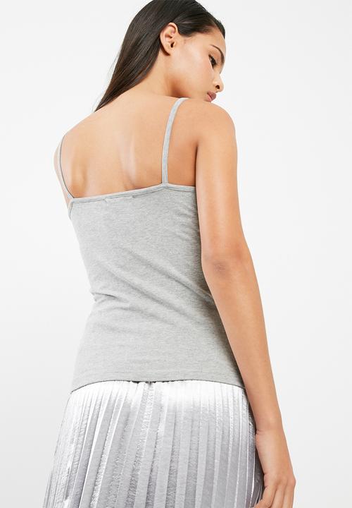 dailyfriday - Fitted v neck cami