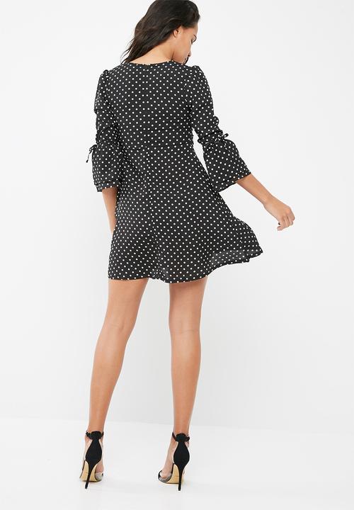 Missguided - Crepe polka dot long sleeve front gathering detail mini dress