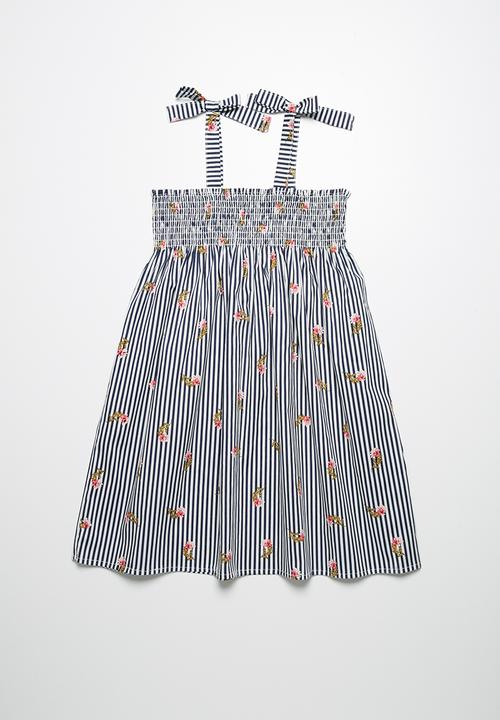 dailyfriday - Smocked floral sundress