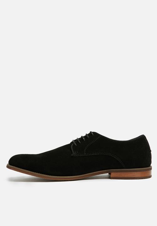 basicthread - Shafique suede