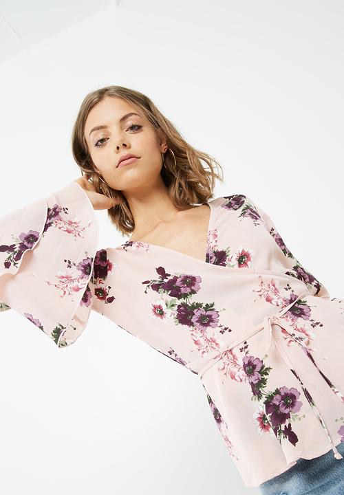dailyfriday - Wrap bell sleeve blouse