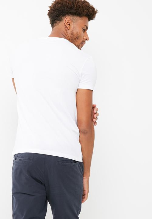 basicthread - Run the streets print crew neck tee