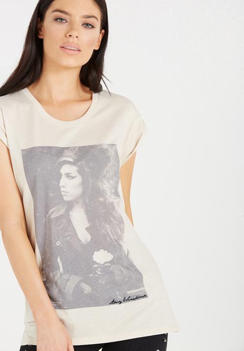 Cotton On - Tbar fox roll sleeve tee