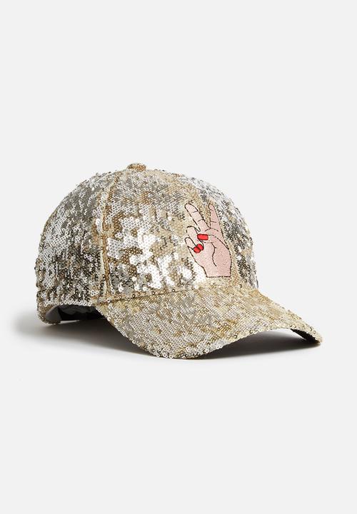 Missguided - Peace out sequin cap