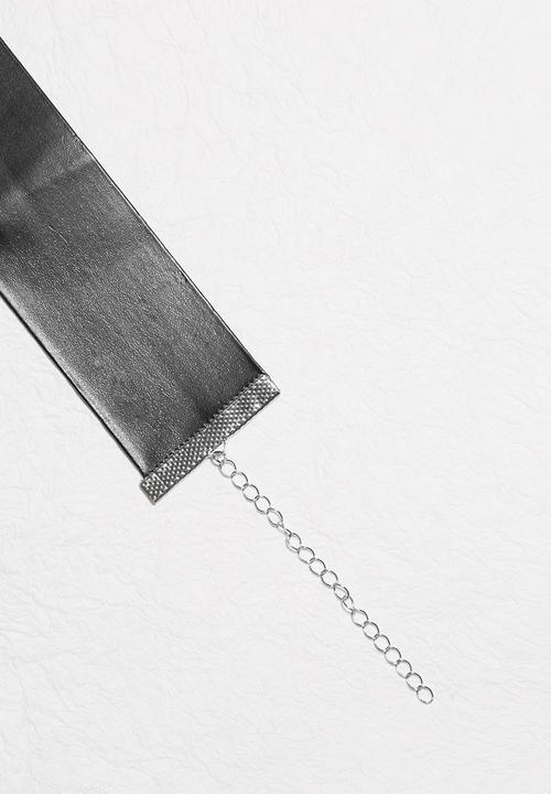 dailyfriday - black thick choker