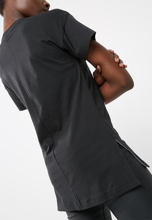 Reebok Classic - Foundation tee