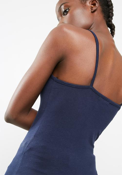 dailyfriday - Fitted v neck cami