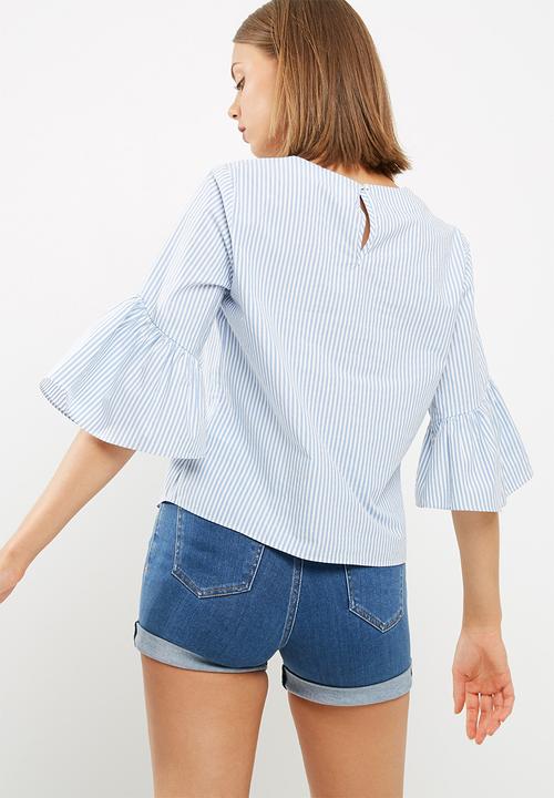 dailyfriday - Trumpet sleeve shell top