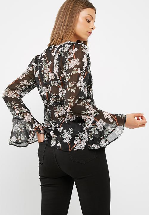 New Look - Channel front mesh blouse