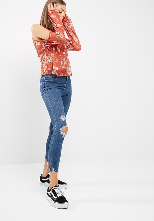 New Look - Esme printed mesh cold shoulder blouse