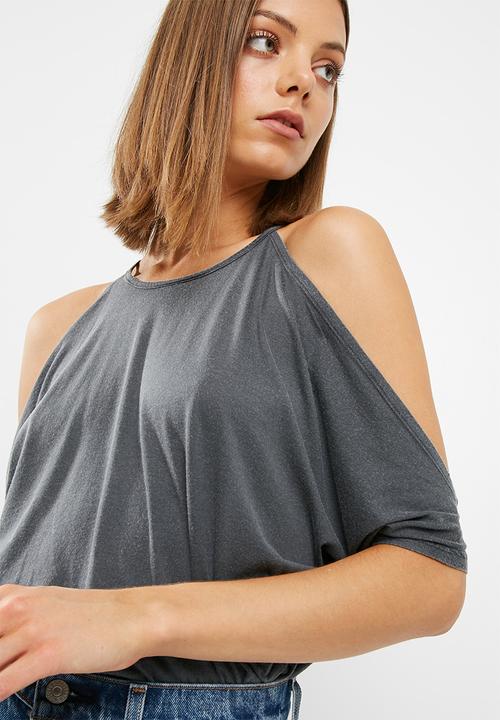 New Look - Cold shoulder tee