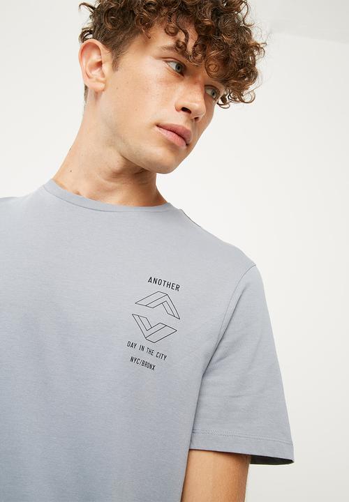 New Look - Badge print tee