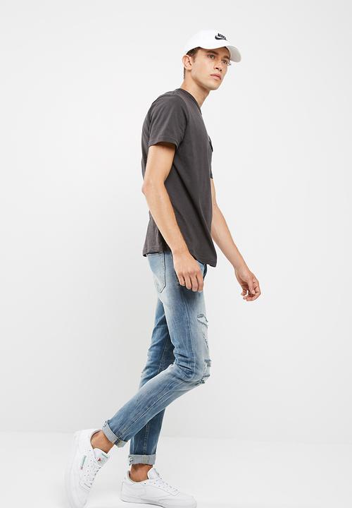New Look - Pocket curved hem tee