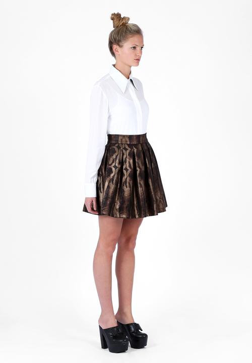 Georgie.B Boutique - White Shirt with Leather Collar – White