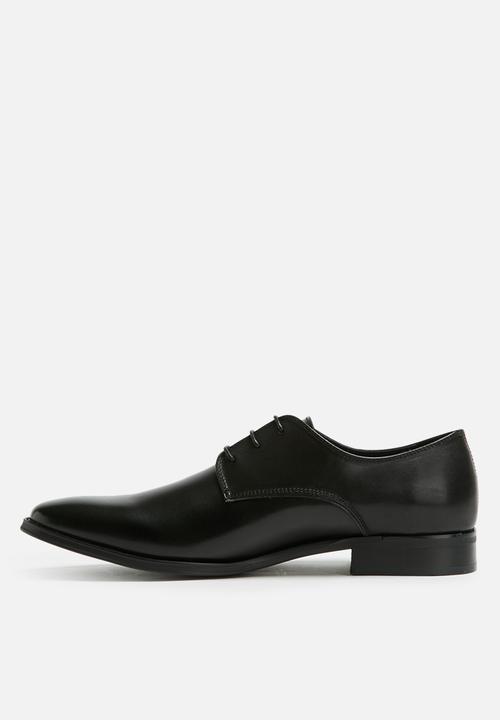 Steve Madden - Notable