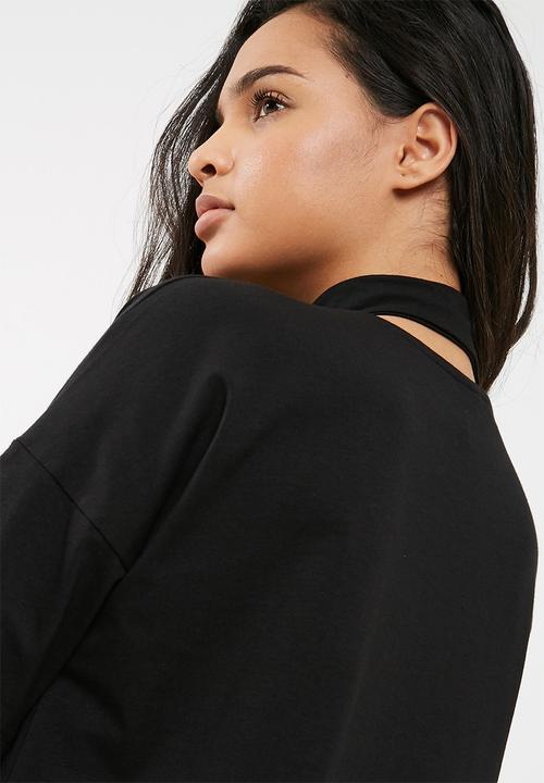 Vero Moda - Jelica side choker tee