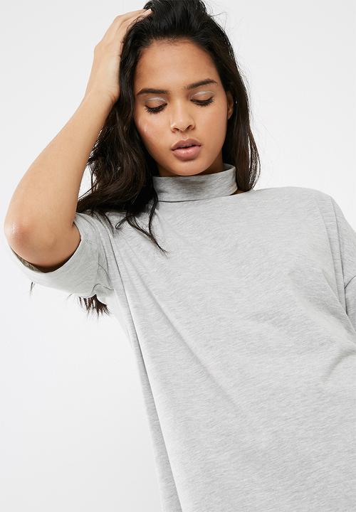 Vero Moda - Jelica side choker tee