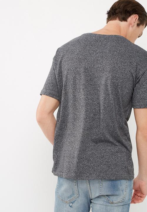 basicthread - Drop Shoulder tee