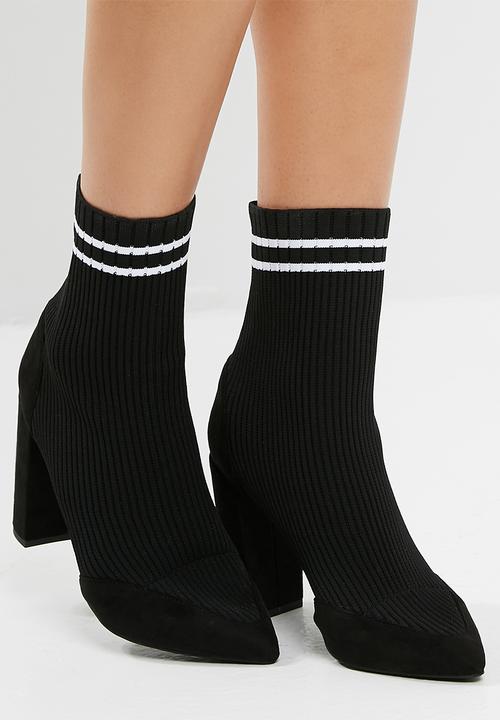 Missguided - Knitted stripe pointed ankle boot