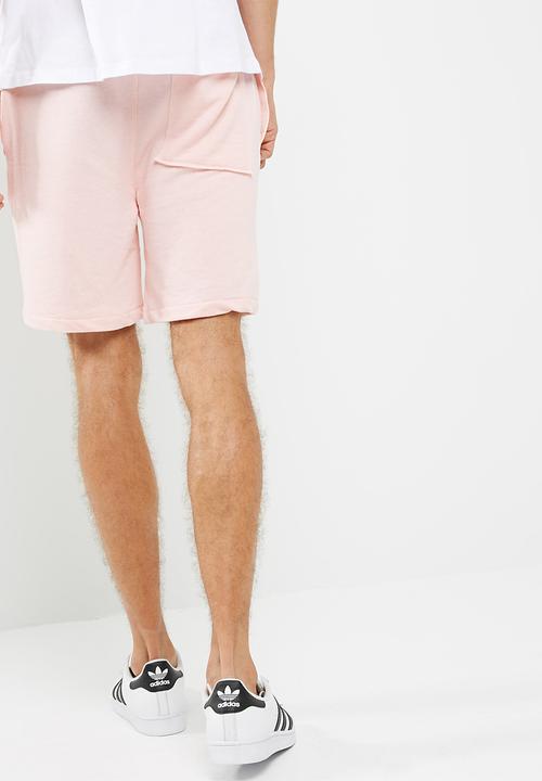 basicthread - Ripped sweatshorts