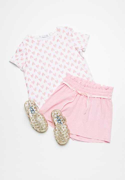 dailyfriday - Dipped hem tee