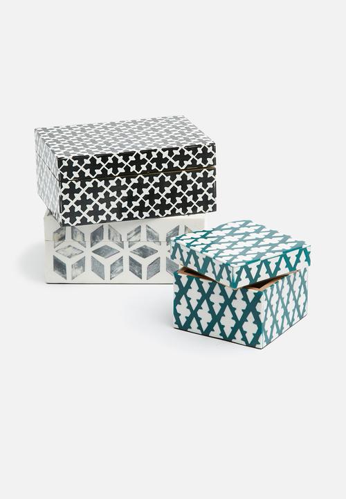 Sixth Floor - Ellery box