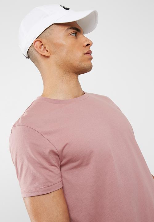 basicthread - Curved Hem Tee