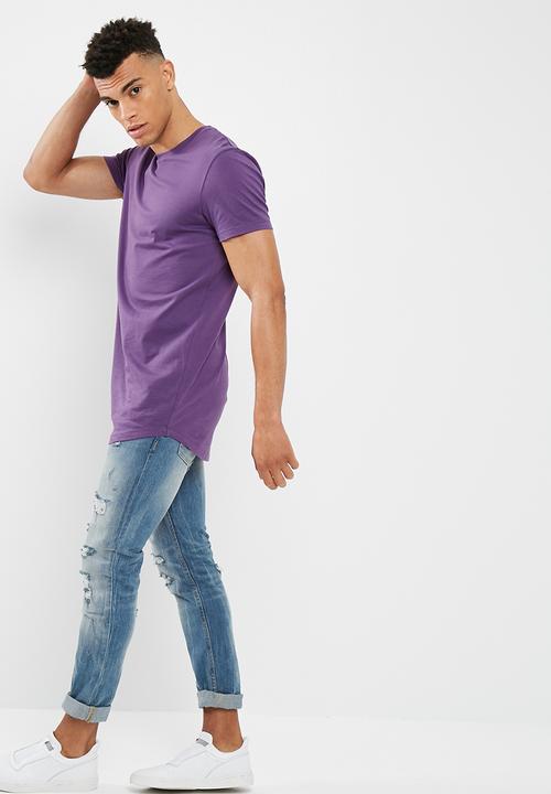 basicthread - Curved Hem Tee