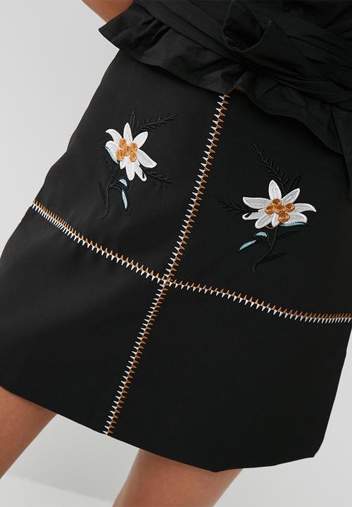dailyfriday - Embroidered mini skirt