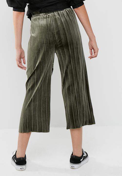 dailyfriday - Velvet culotte