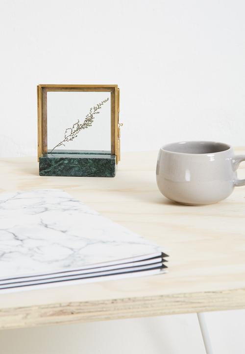 Sixth Floor - Scarlett photo frame