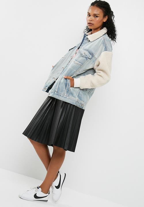 Missguided - Oversized borg sleeve denim jacket