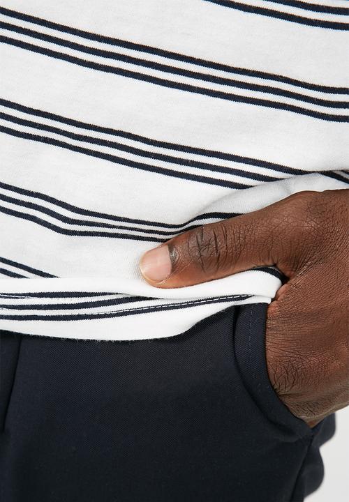Cotton On - Dylan tee