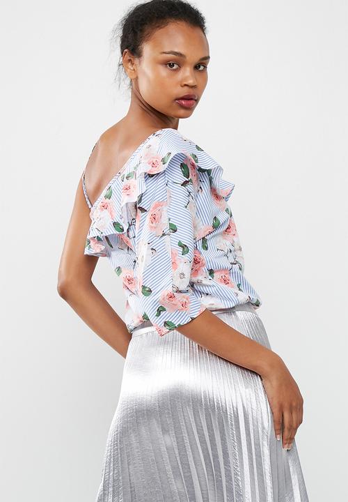 dailyfriday - Shoulder detail blouse