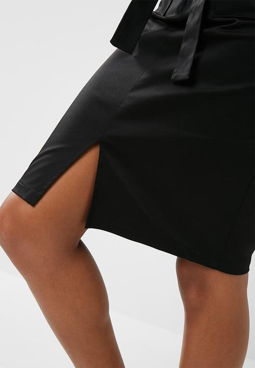 dailyfriday - Pencil skirt with belt 