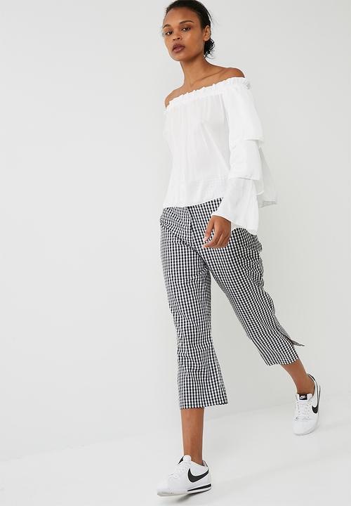 Missguided - White tiered sleeve bardot blouse