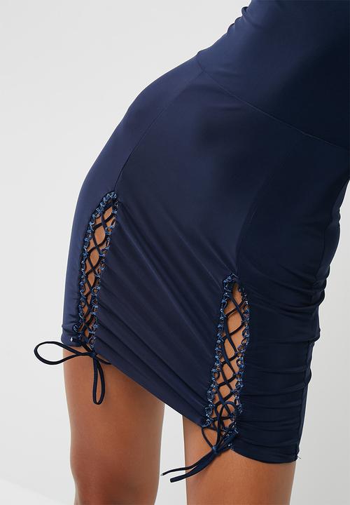 Missguided - Slinky bardot lace up hem mini dress