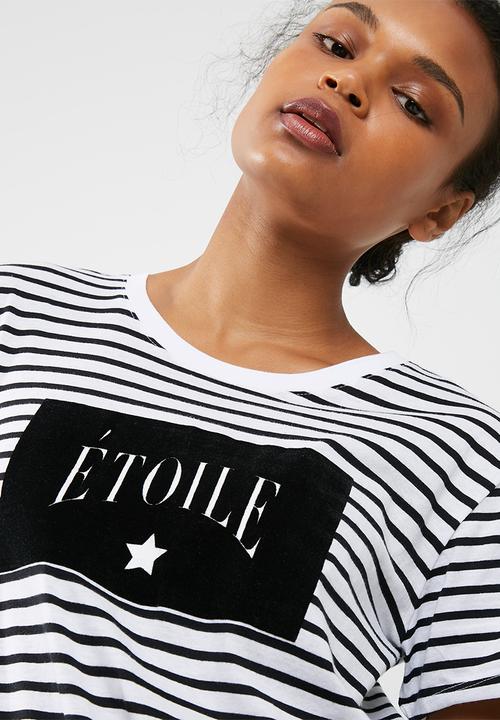 Cotton On - Tbar fox graphic tee