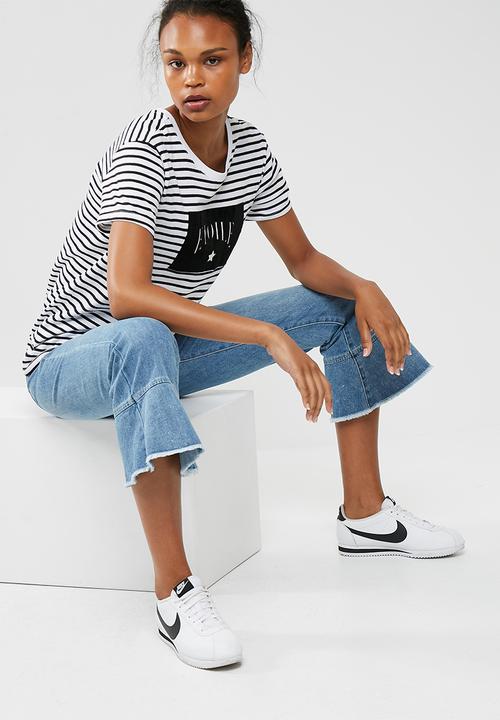 Cotton On - Tbar fox graphic tee