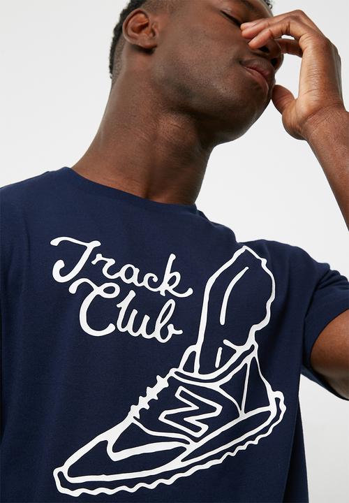 New Balance  - Core track club tee